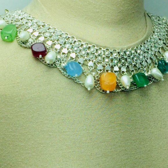 Silver Kuchi Choker Necklace With Multicolor Stones and Pearls - Picture 6 of 13